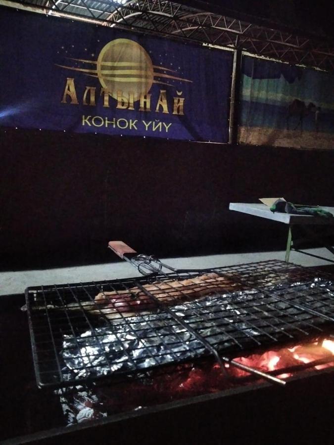 Altynai Guest House チョルポン・アタ エクステリア 写真